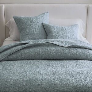 Pottery Barn Belgian Flax Linen Quilt